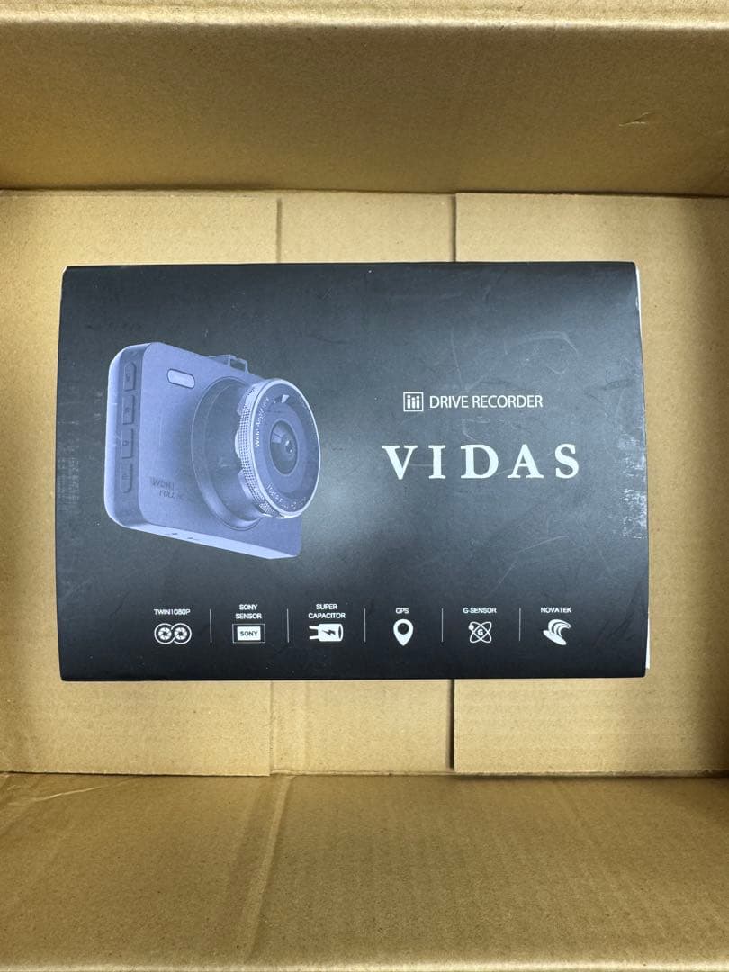 VIDAS ドライブレコーダー 本体とアクセサリー