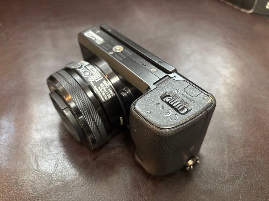 コ*ハ様 SONY α6000 ミラーレス一眼カメラ 本体