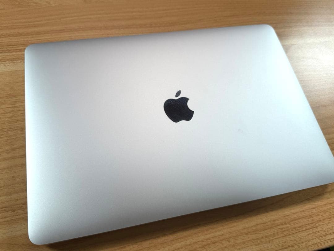 【美品】M1 MacBook Air 13インチ 16GB / 512GB