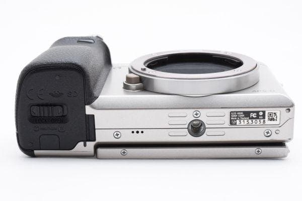 ソニー SONY α 6000 ILCE-6000 ダブル レンズ キット