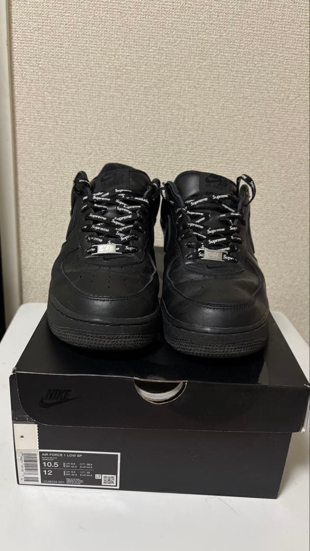 Nike Air Force 1 Low Supreme ブラック　28.5cm
