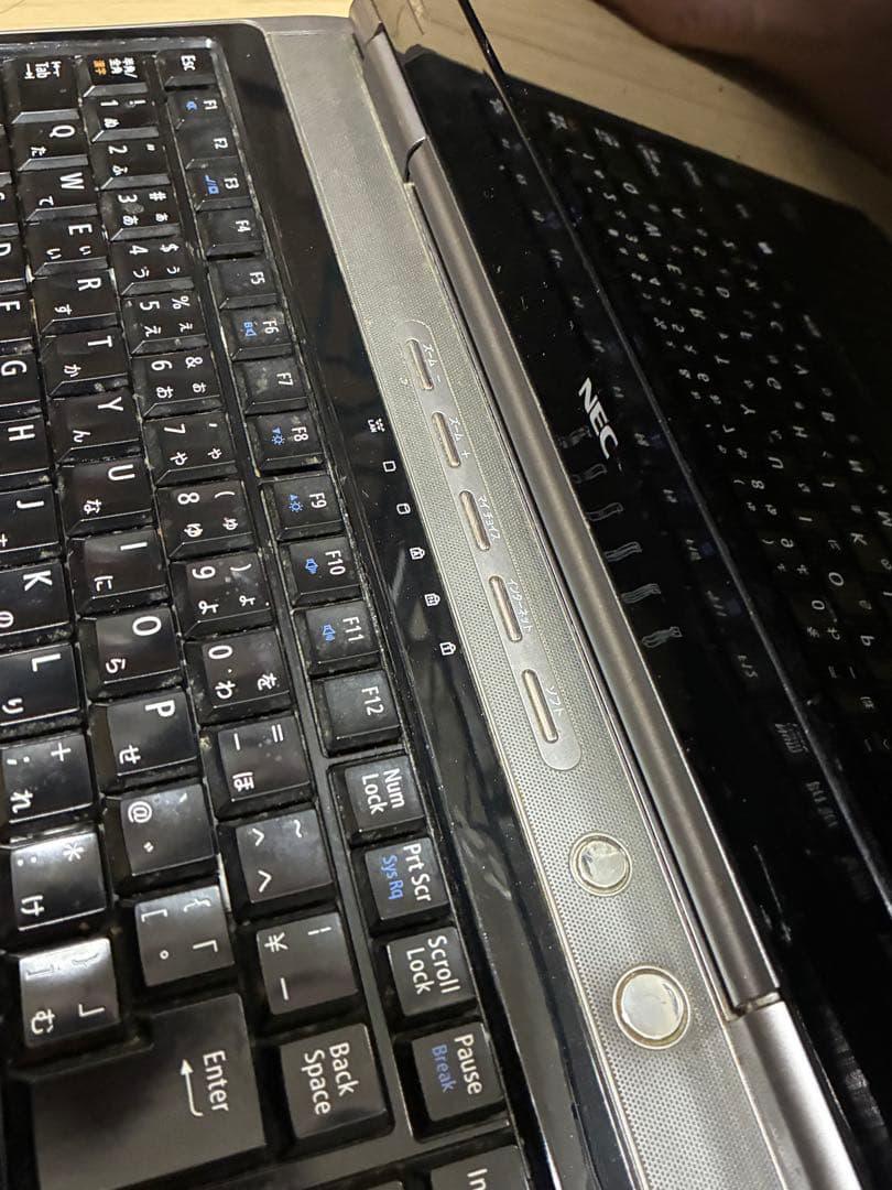 ノートPC NEC LaVie LL550/W win7 office付き