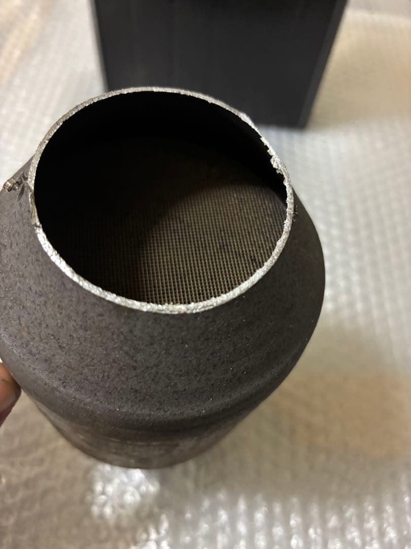 トヨタ　ANH10 2AZ. 触媒一個