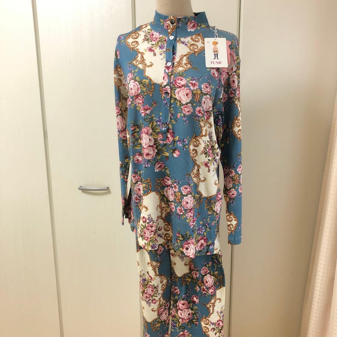 TUNIC 鴨居羊子　薔薇柄プリント ルームウェア・パジャマ