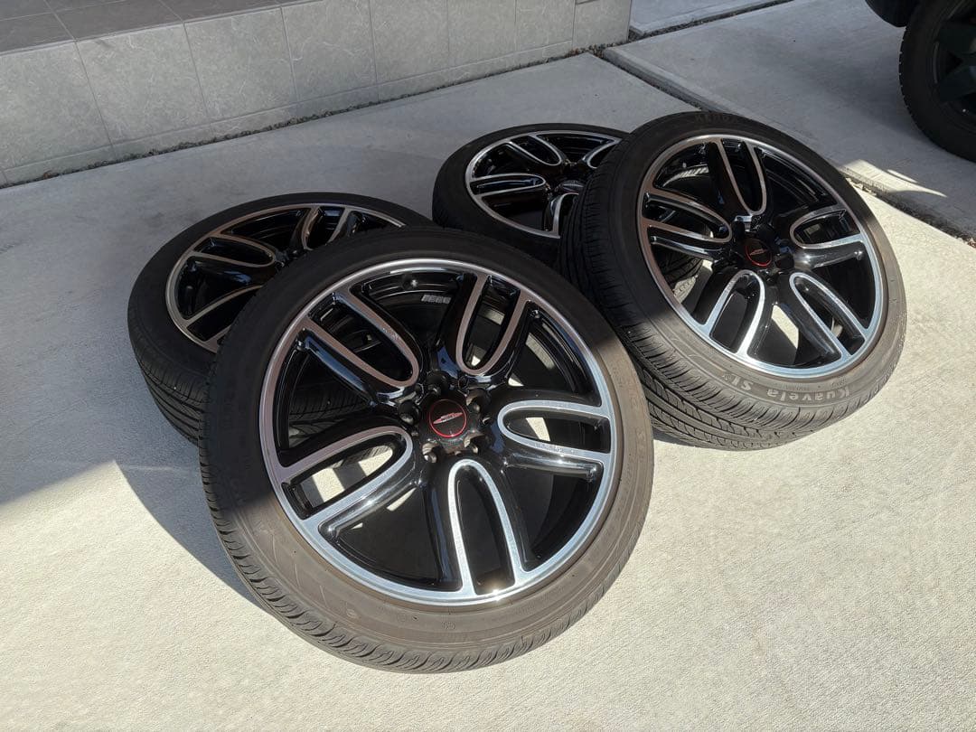 ミニ　F60 ジョンクーパーワークス　夏タイヤ　純正19インチ アルミホイール