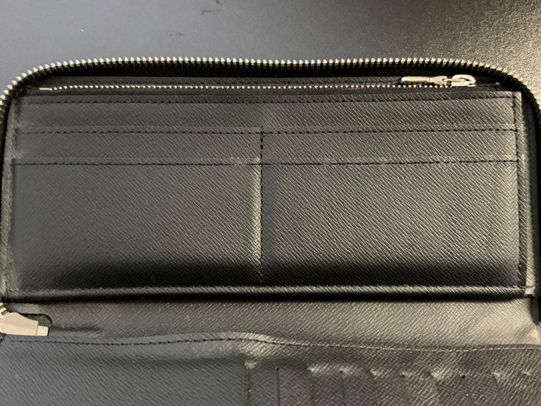 Louis Vuitton ダミエ・グラフィット 長財布