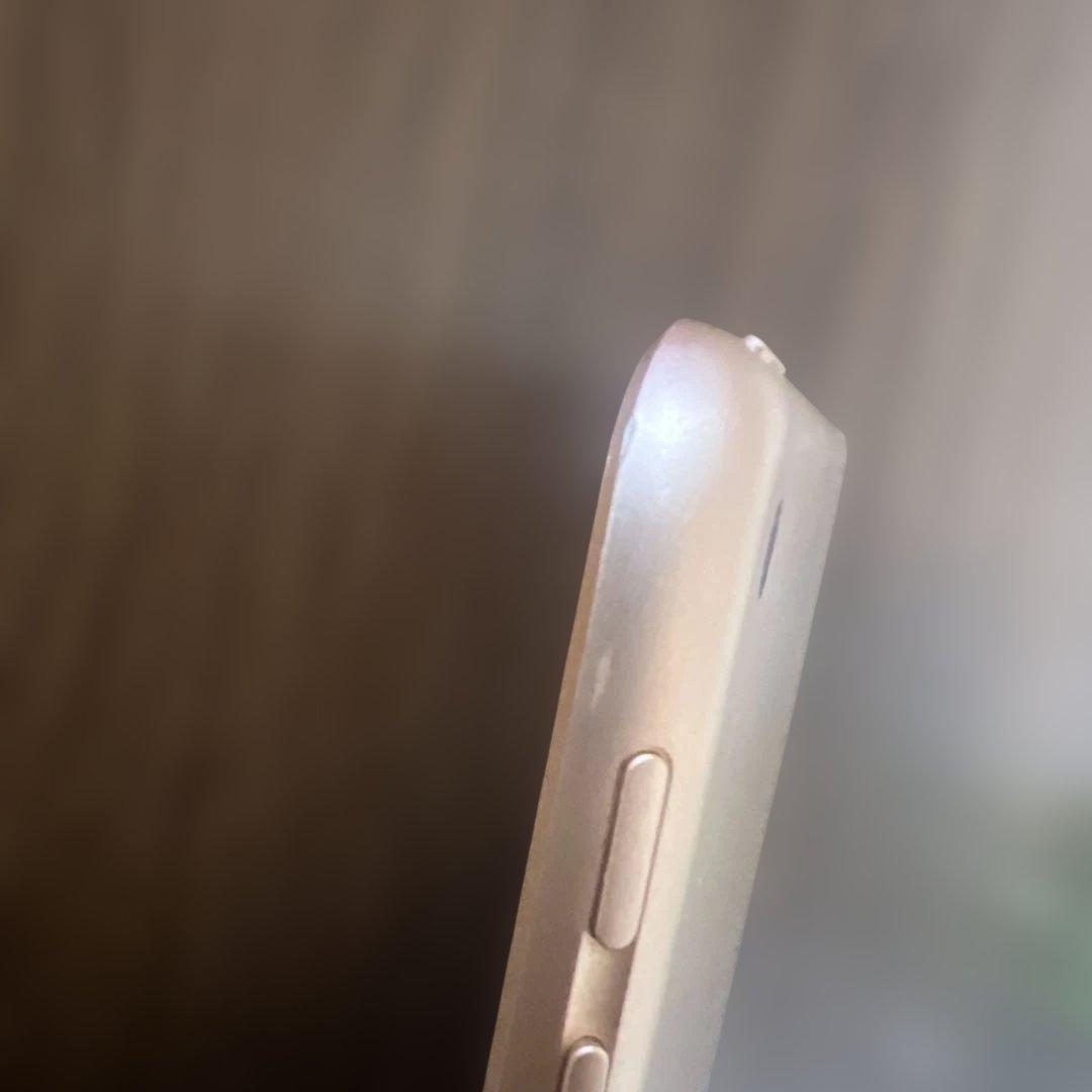 【中古品】iPad(第6世代) 32GB ゴールド WiFiタイプ