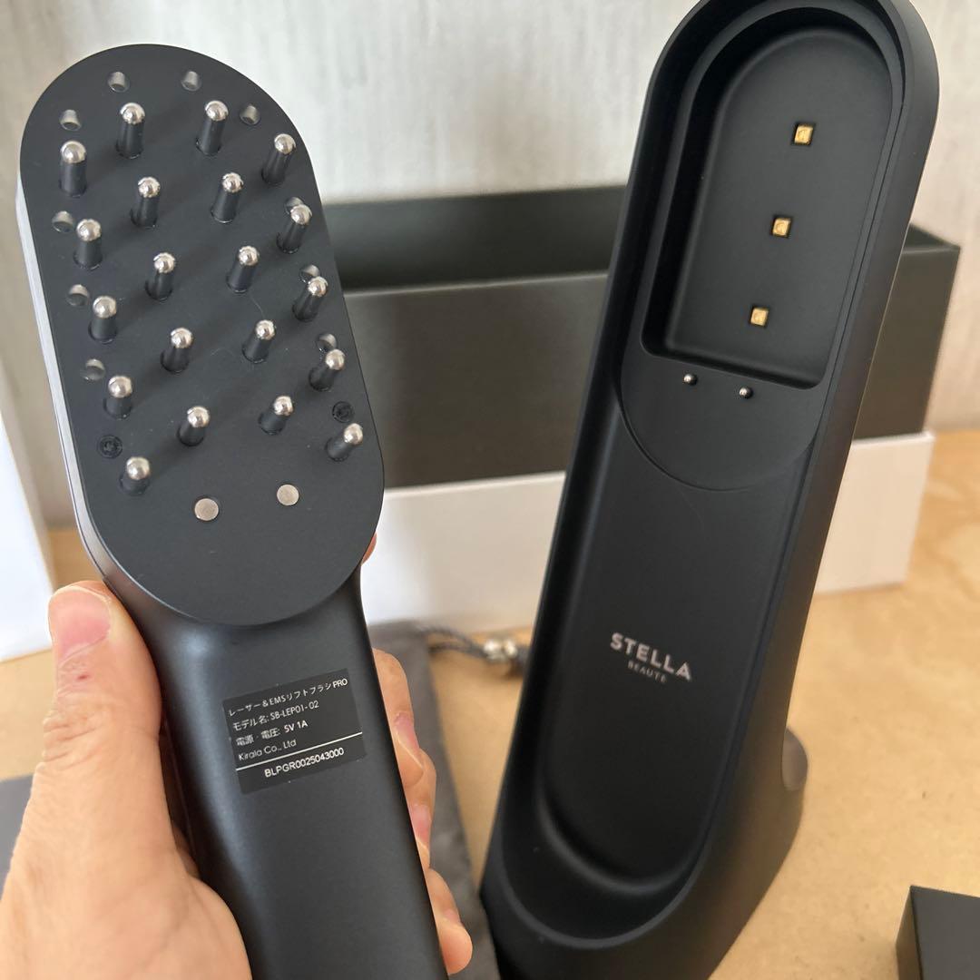 STELLA BEAUTE レーザー＆EMS リフトブラシ　PRO お値下げOK