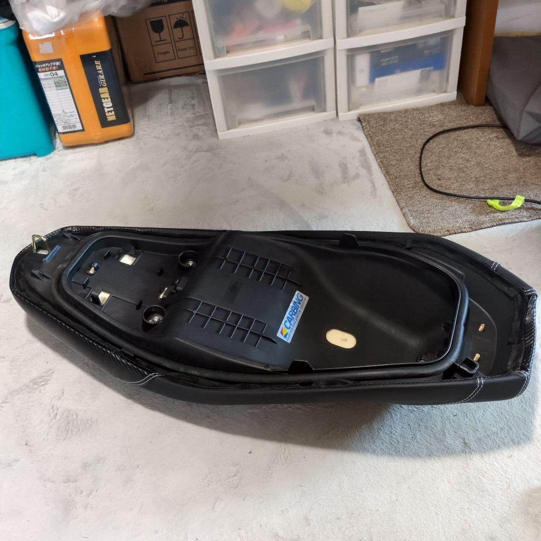 週末限定出品　PCX JF81 ローダウンシート　美品　送料込