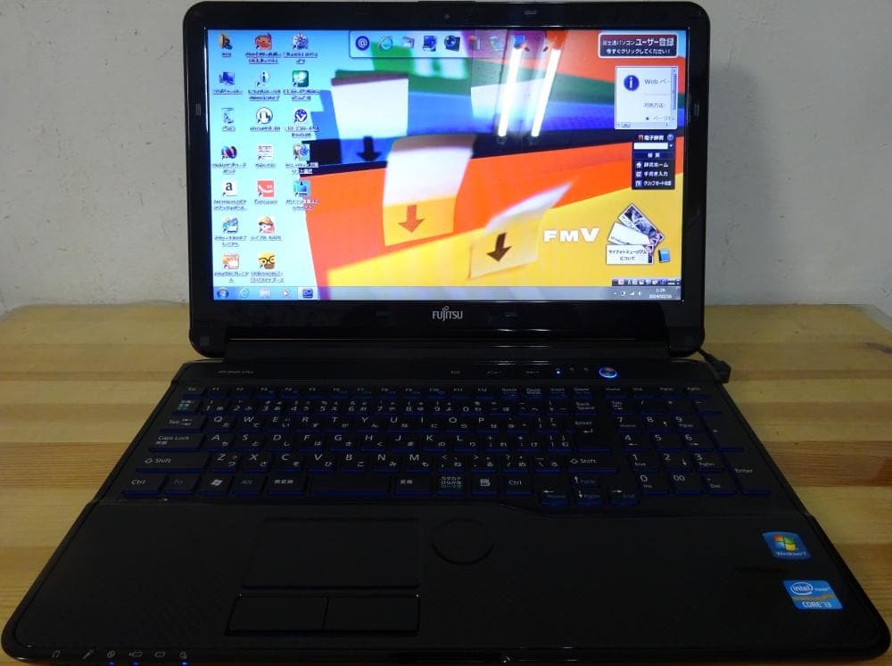 富士通 ノートパソコン LIFEBOOK AH53/G/中古特価良品