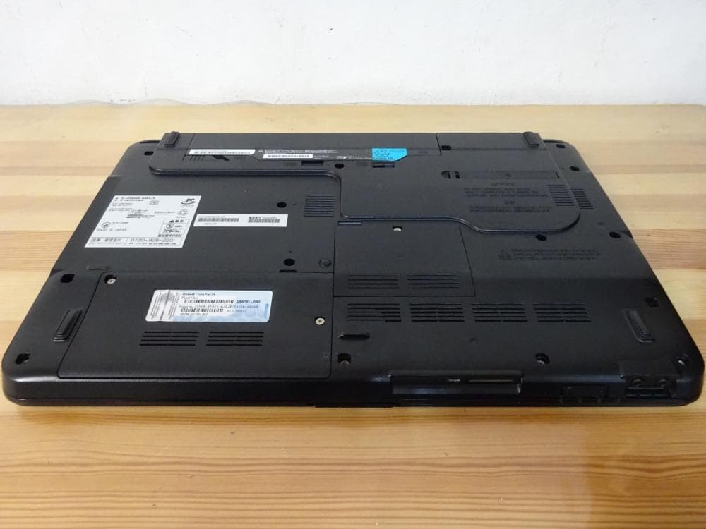 富士通 ノートパソコン LIFEBOOK AH53/G/中古特価良品