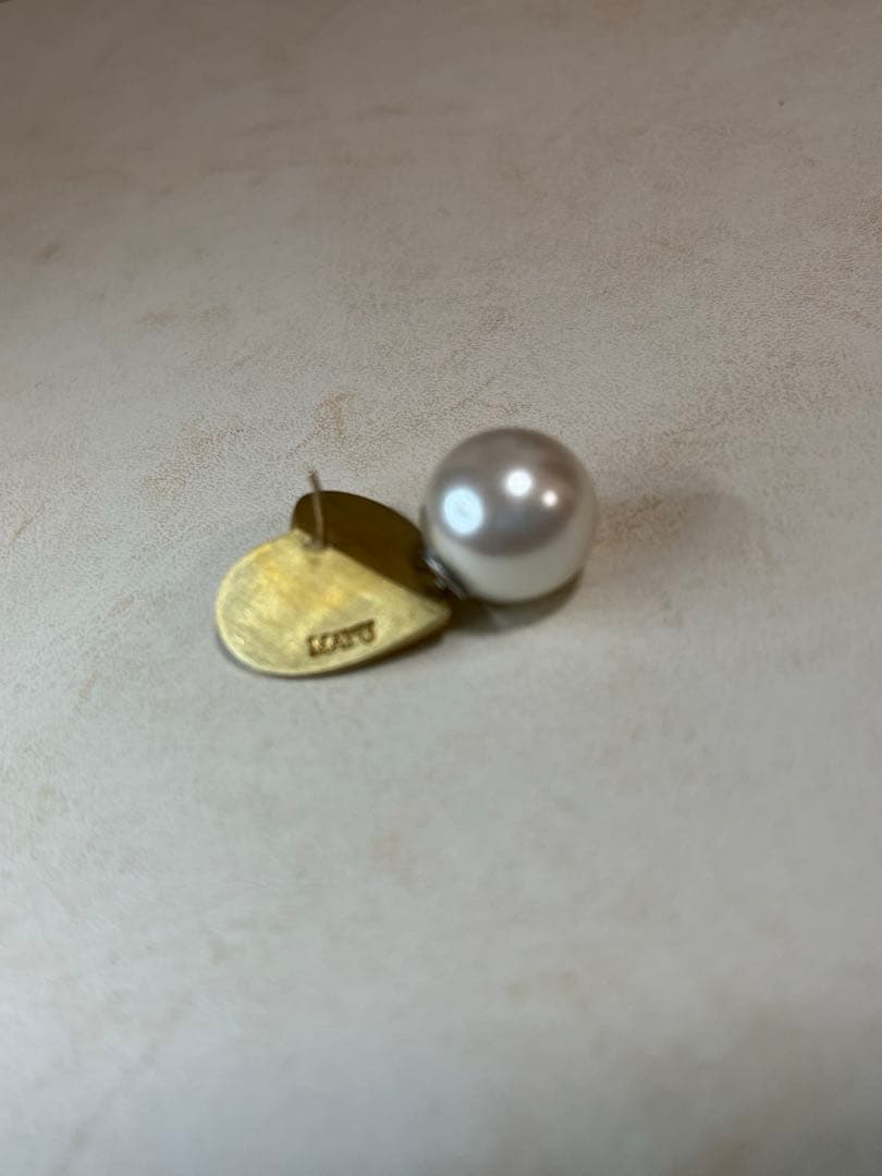 ＜MAYU＞ミニハート フェイクパール 片耳ピアス