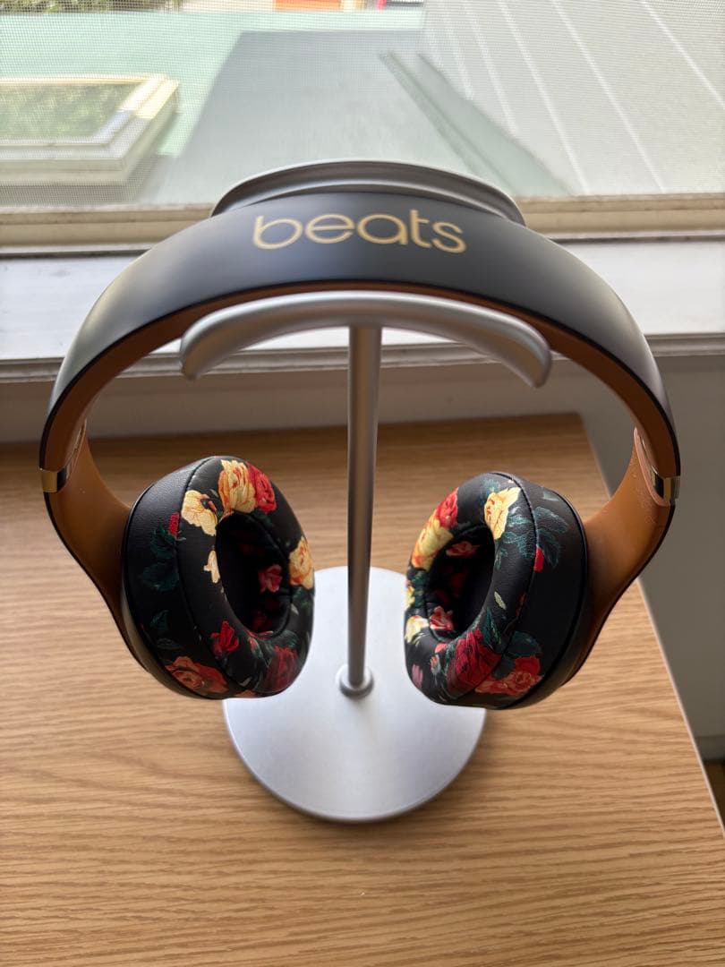 S*i様 Beats Studio3 Wireless ・ケース・充電コード付