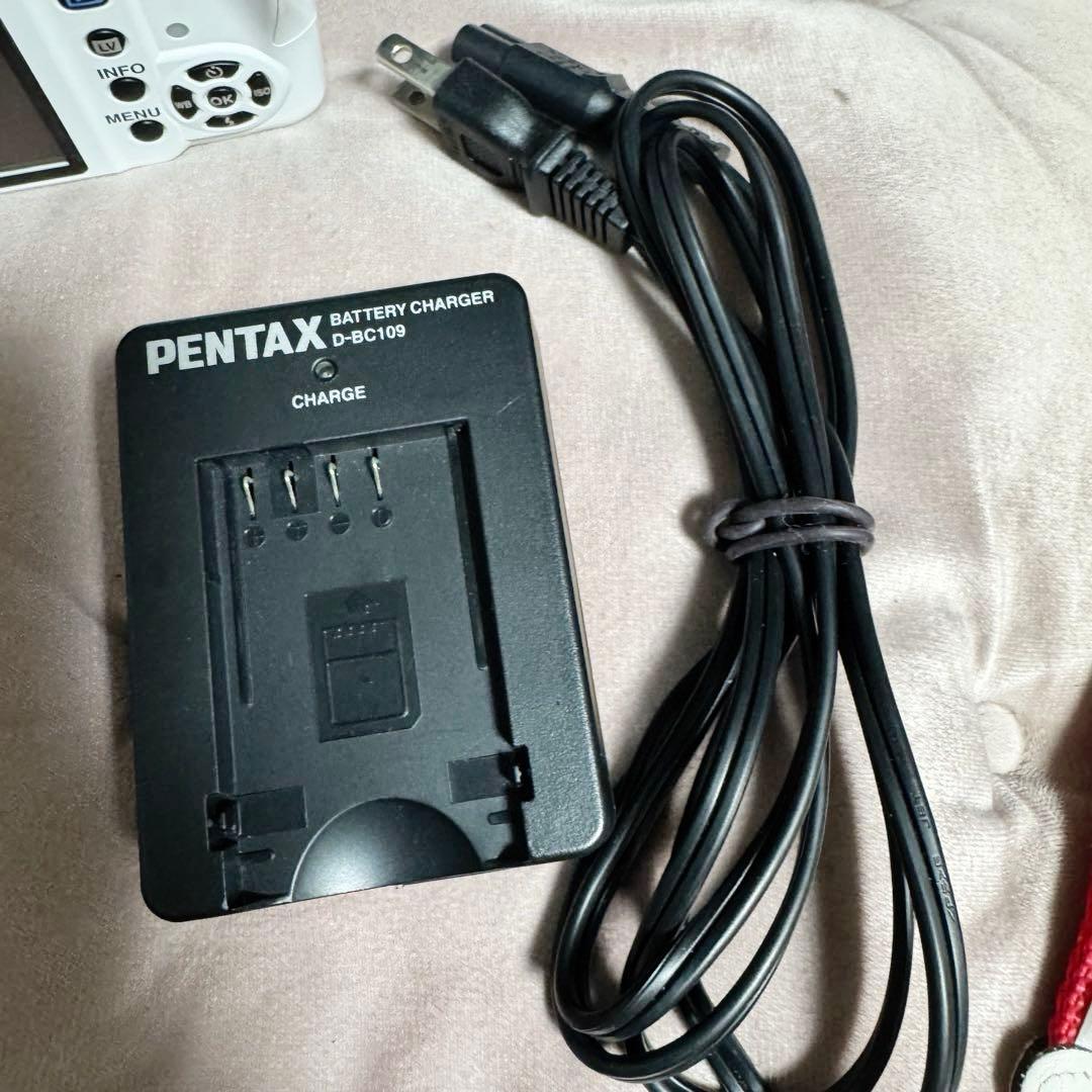 ほぼ未使用★PENTAX K-r デジタル一眼レフカメラキット