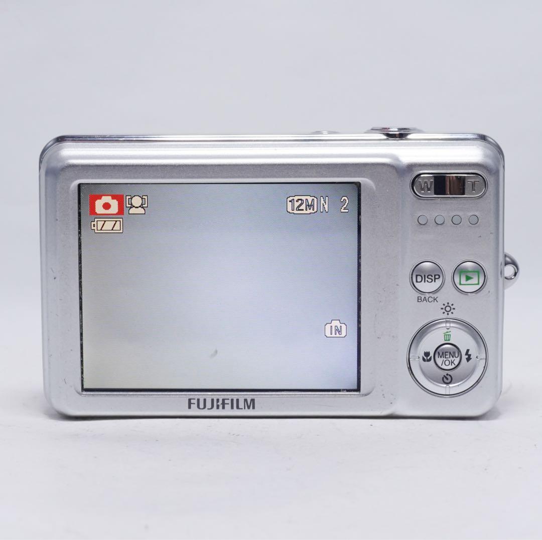 動作確認済 良品 FUJIFILM FinePix J30 シルバー コンデジ