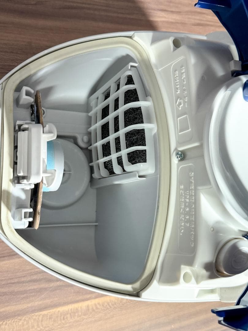 東芝 VC-D50K クリーナー 予備ホース付き 中古動作品