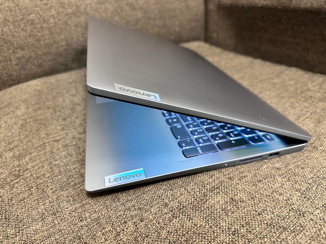 Lenovo i5-11世代　15.6インチバッテリー100％　office