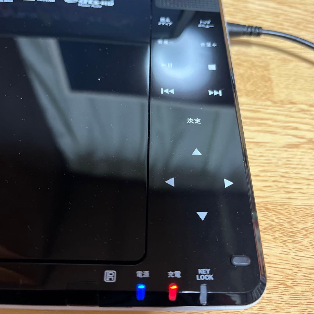 【再々々々々下/美品】AVOXポータブルBlu-ray/DVDプレーヤ10インチ