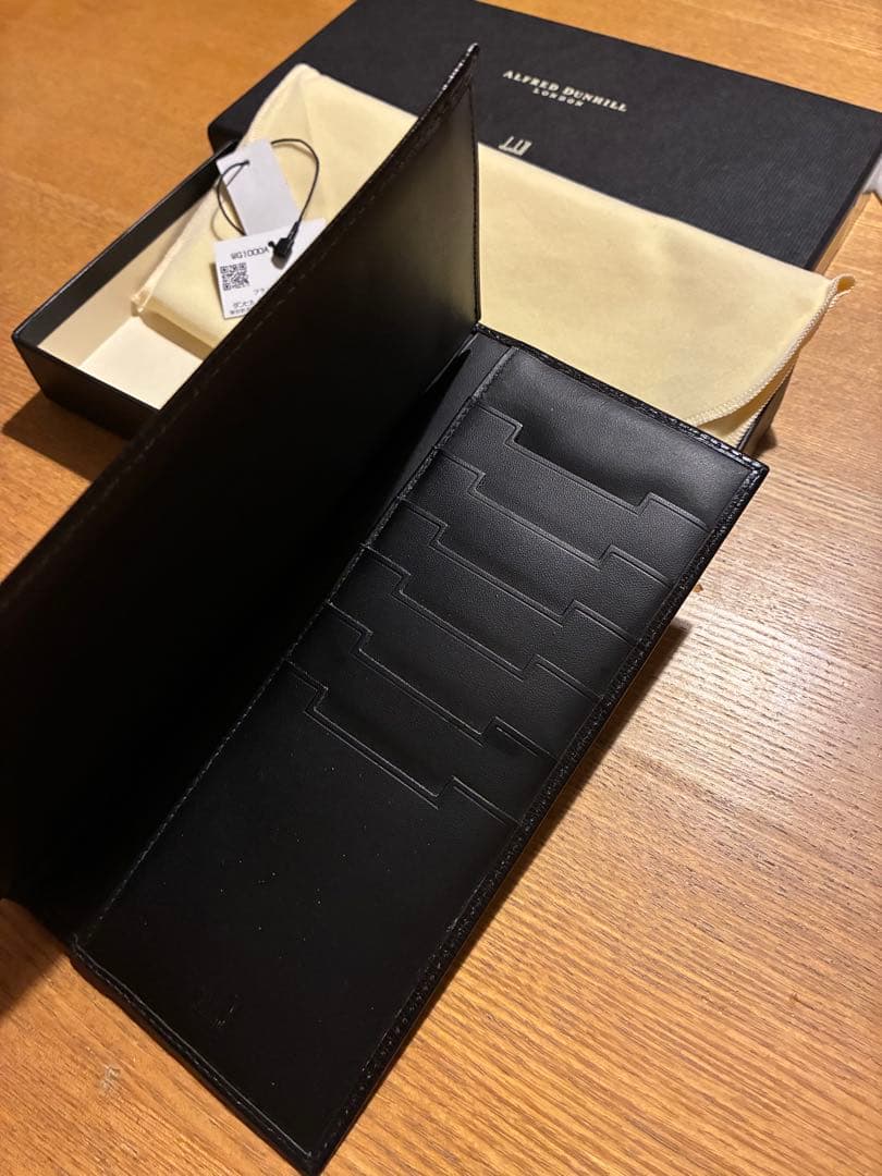 新品未使用　Dunhill ダンヒル 二つ折り長財布 札入れ WG1000A
