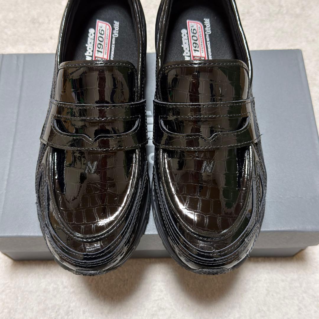 靴 New Balance 1906L Black Croc