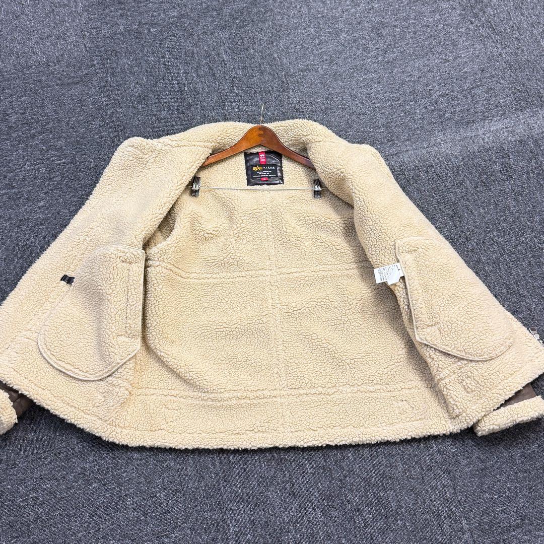 【最終値下げ】アルファインダストリー ボアコート B3