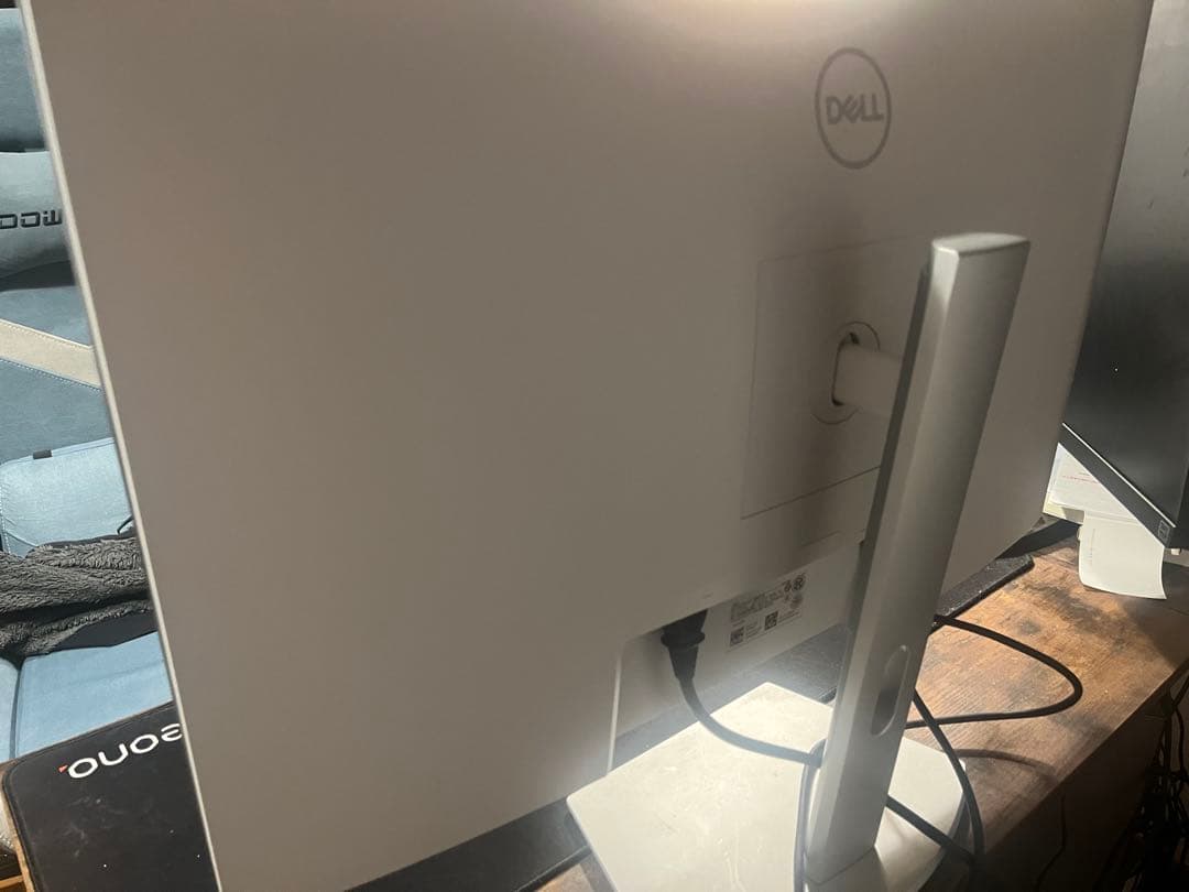 Dell QHD 27インチ モニター S2722DC