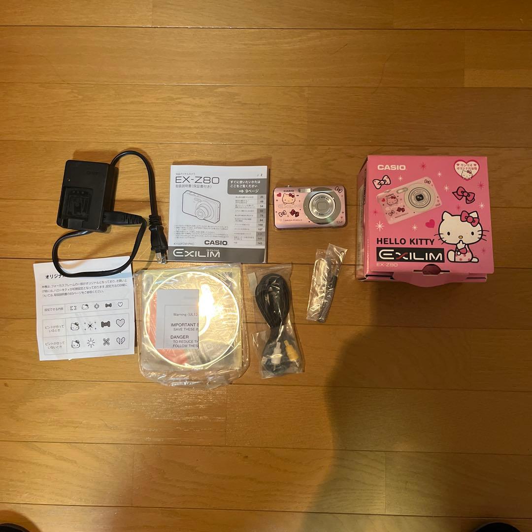 キティ　カシオ　EXILIM デジカメ