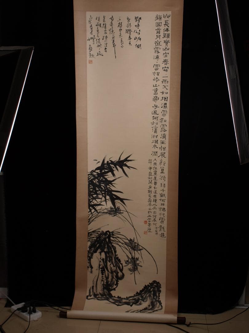 骨董市仕入れ品　中国清時代の掛軸　人物図　肉筆保証　 DE378A7-3