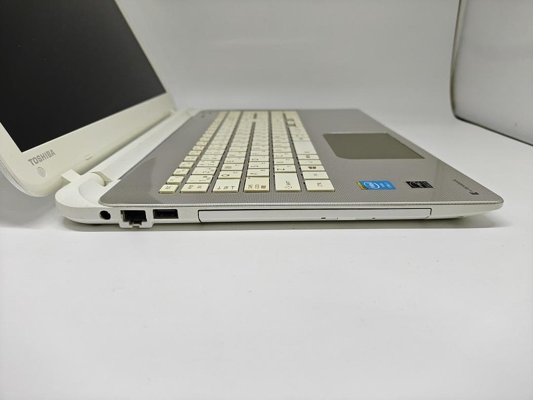 【東芝】爆速 Corei7/新品SSD128GB ノートパソコン 15.6 A6