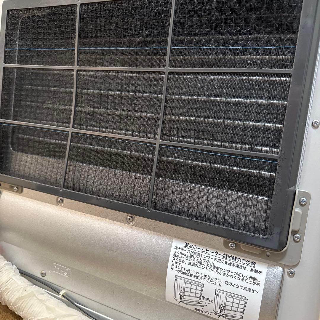 リンナイ　温水ルームヒーター　11年製