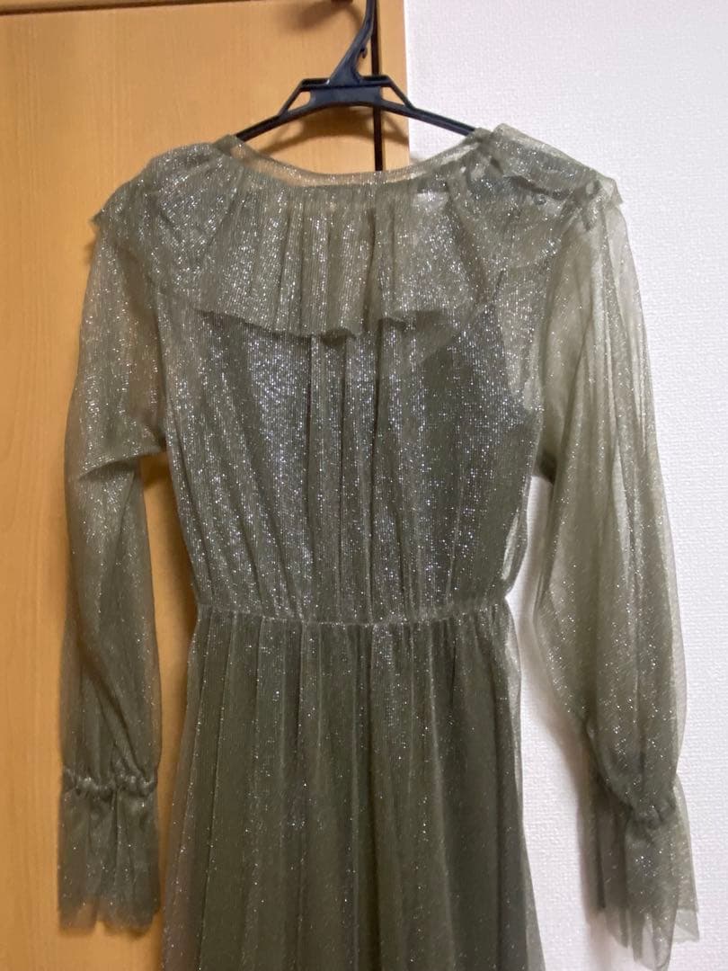 AMERI GLITTER FRILL COLLAR DRESS カーキ