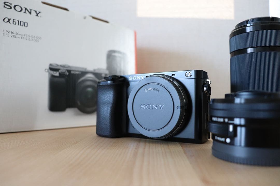 【SONY】 デジタル一眼カメラ α6100 ダブルズームレンズキット