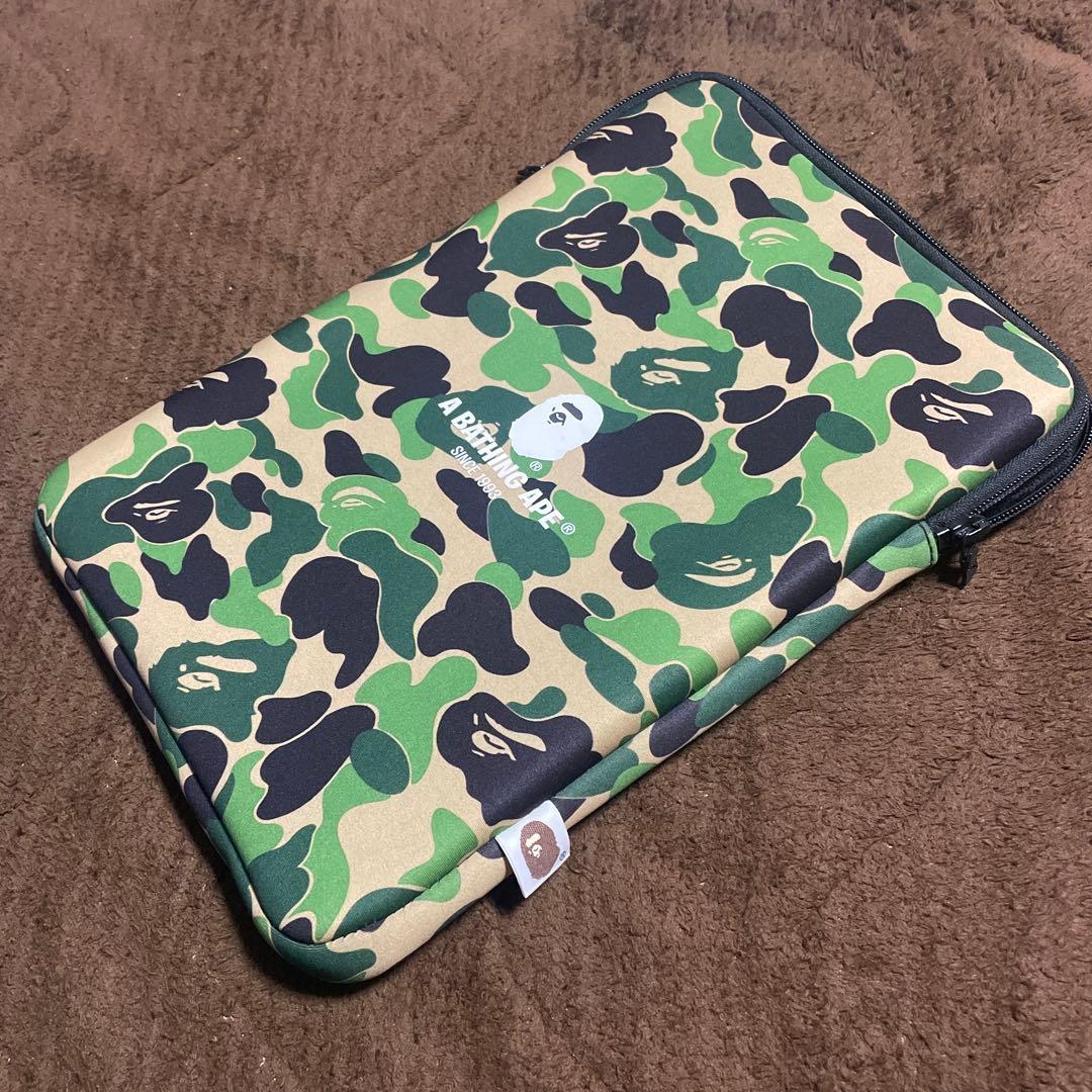 A BATHING APE PCケース