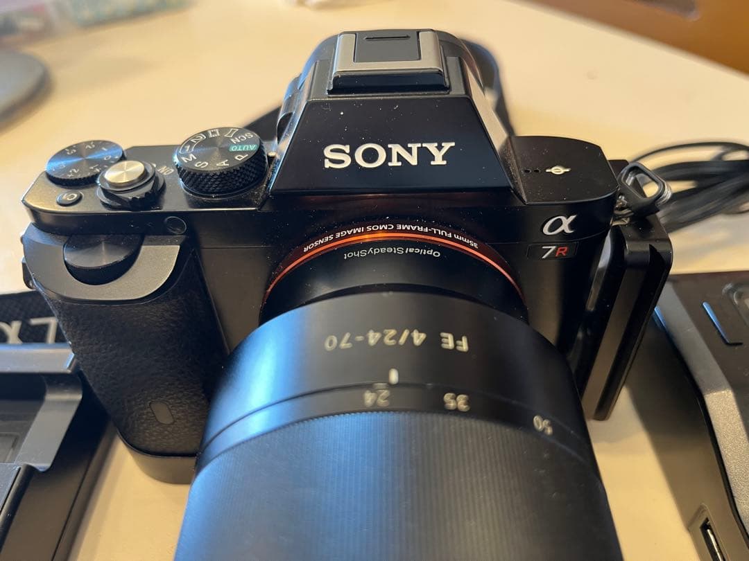 SONY α7R + 24-70 ZEISSレンズ