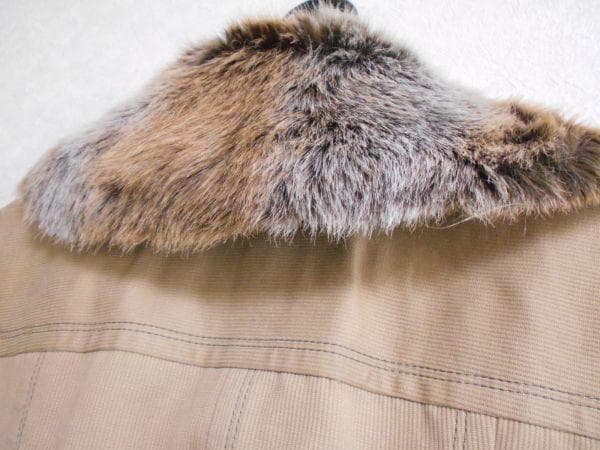 美品★バーバリーブルーレーベル★中綿入りジャケット＊ベージュ＊size38