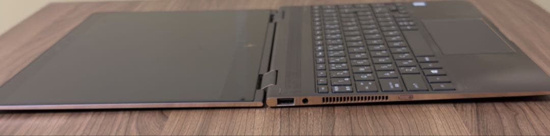 HP Spectre x360 13.3インチ ノートPC(タブレットも可)