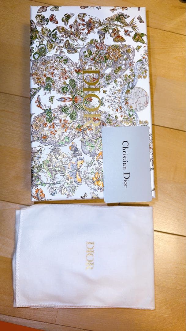 Dior iPhoneケース イエロー　15pro