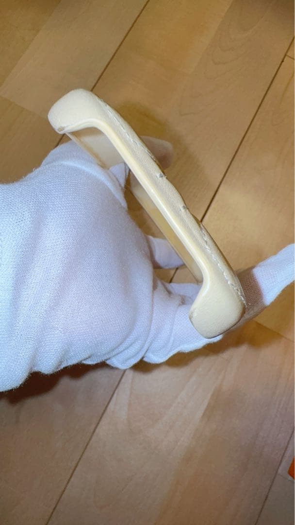 Dior iPhoneケース イエロー　15pro