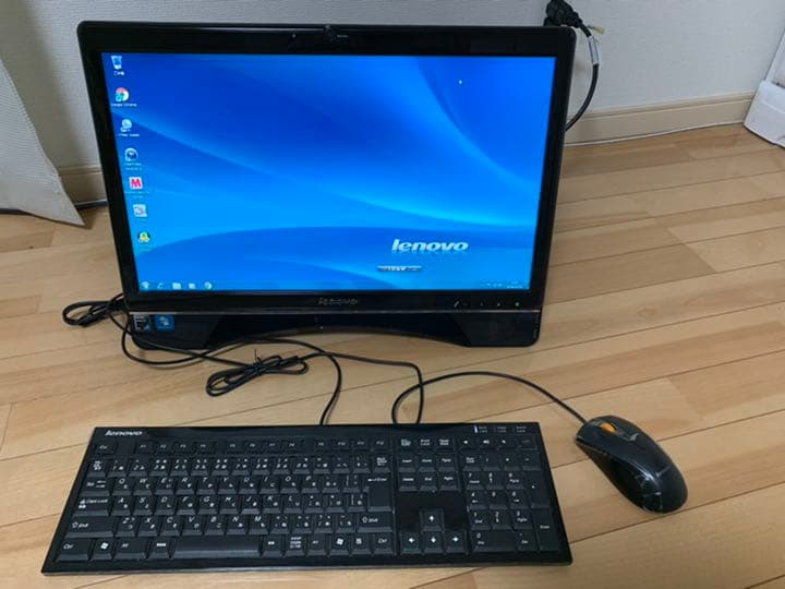 lenovo 一体型PC WIN7送料込み