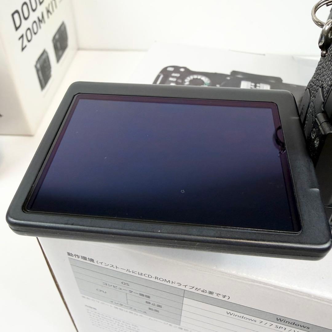 Canon EOS kiss X6i ダブルズームレンズキット キャノン カメラ