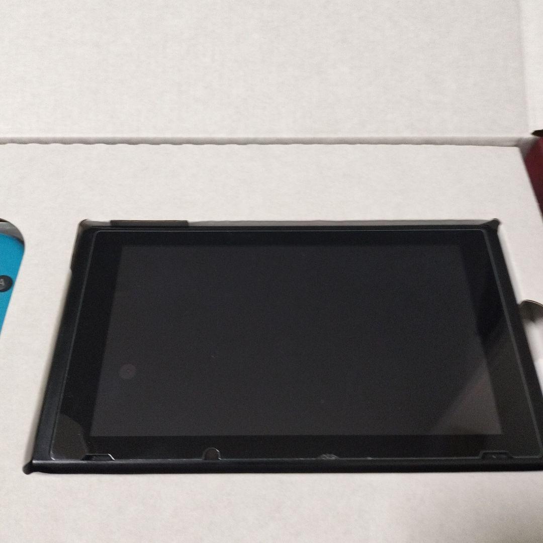 Nintendo Switch 本体 青/赤 付属品付き　箱あり