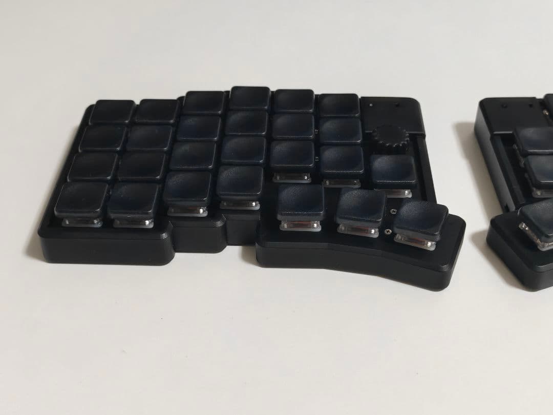 Glove51tb 完成品 低背トラボ ロープロファイル 無線接続 ブラック