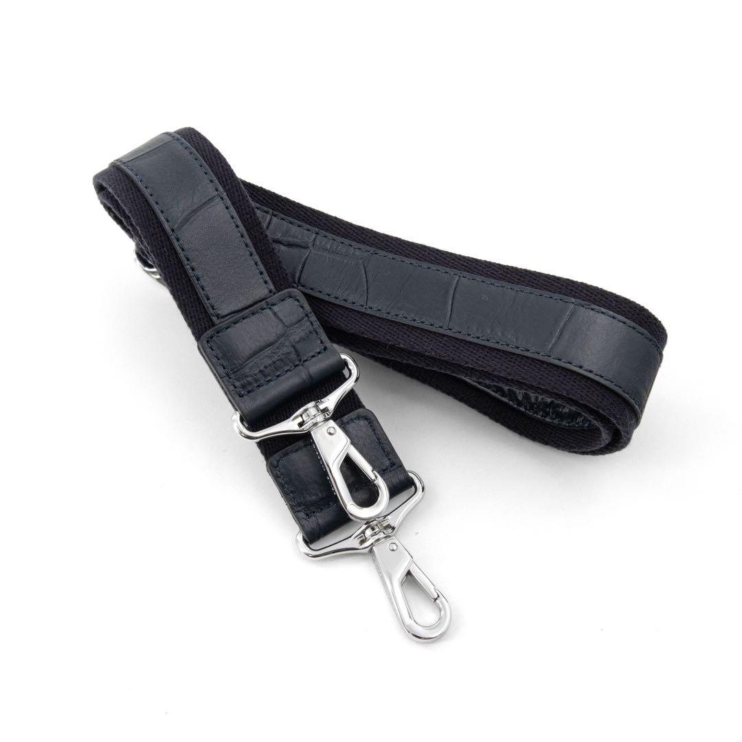 A092【美品】ペッレモルビダ／メイデンヴォヤージュ　トートバッグ　クロコ型押し