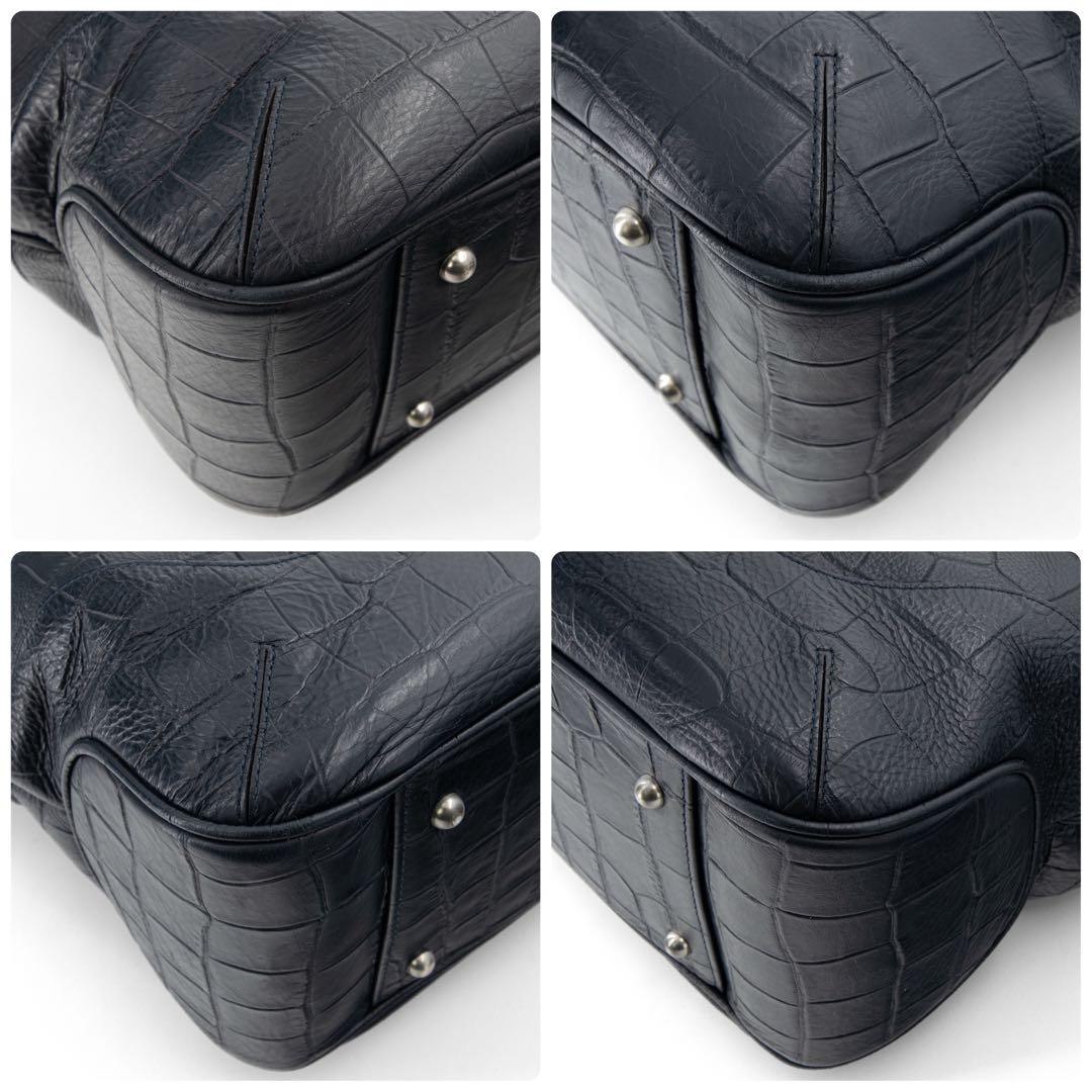 A092【美品】ペッレモルビダ／メイデンヴォヤージュ　トートバッグ　クロコ型押し