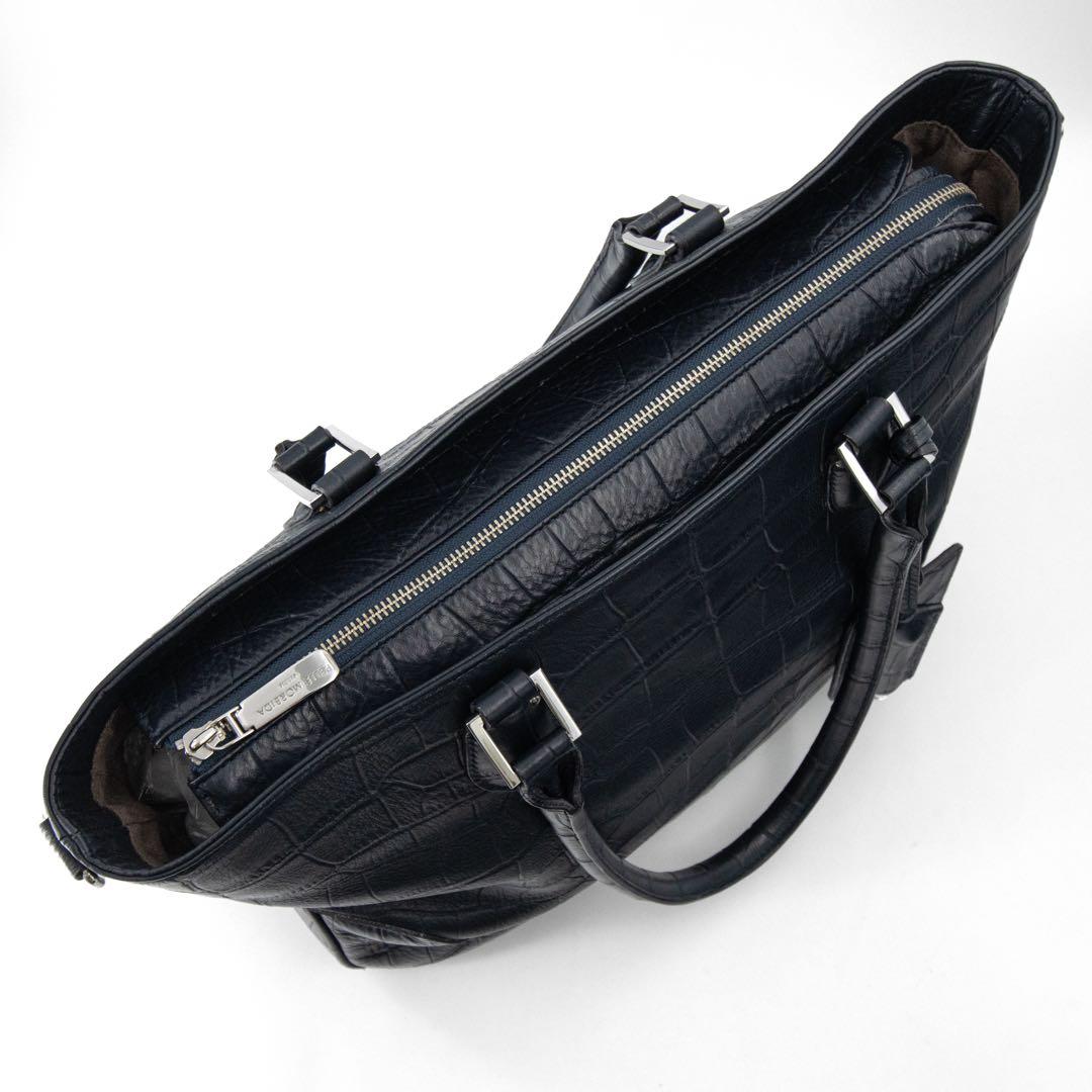A092【美品】ペッレモルビダ／メイデンヴォヤージュ　トートバッグ　クロコ型押し