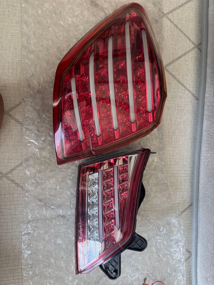 スバル レガシィ BR系 テールランプ VALENTI(ヴァレンティ)