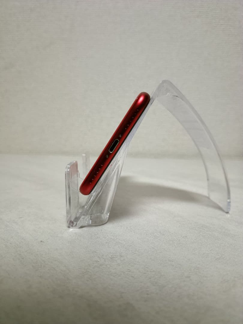 iPhone SE (第2世代) 64G　レッド　バッテリー最大容量74%