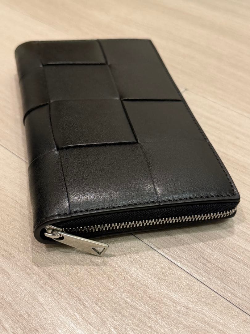 【未使用級】BOTTEGA VENETA カセット 長財布 ラウンドファスナー