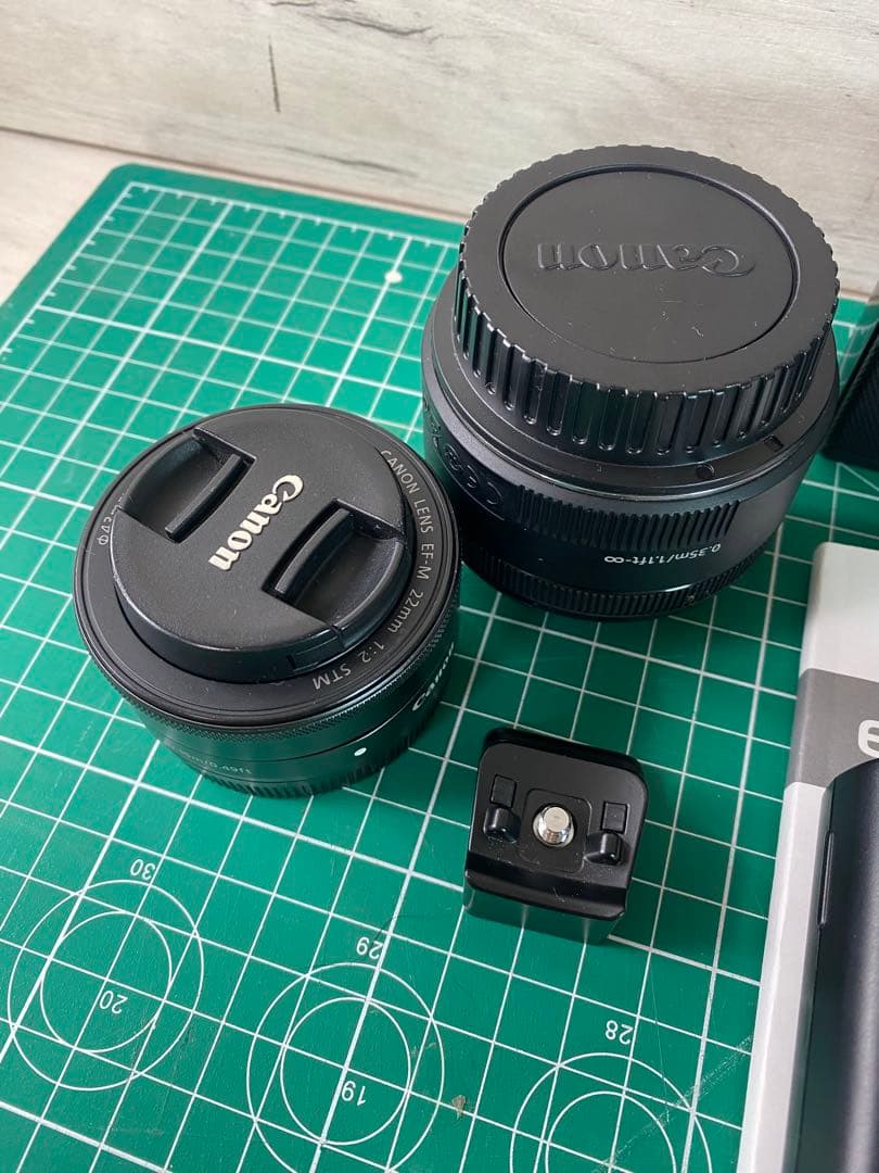 【美品】Canon EOS M100 ブラック レンズ複数本セット 動作確認済