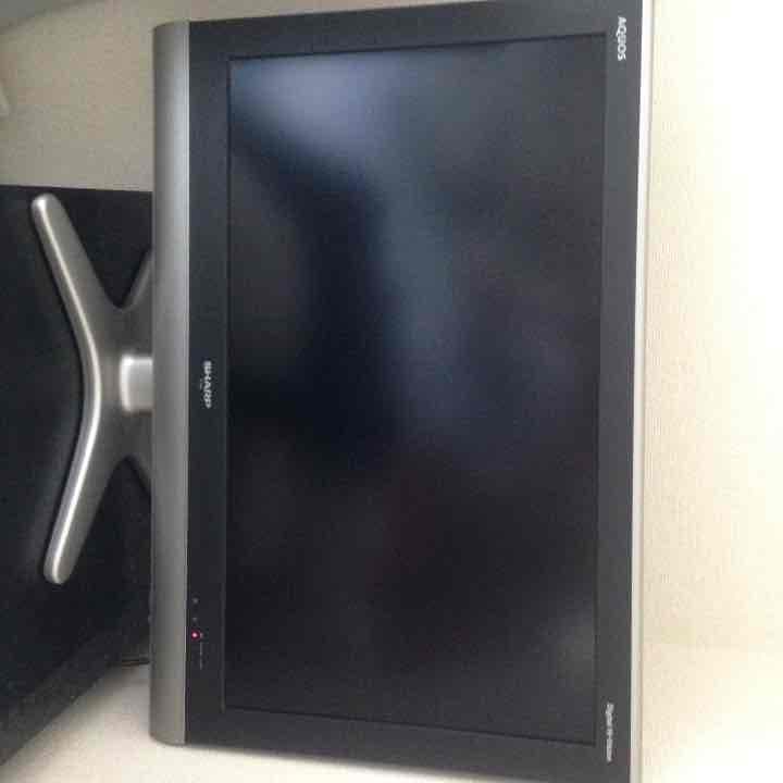 シャープ32型 液晶テレビ